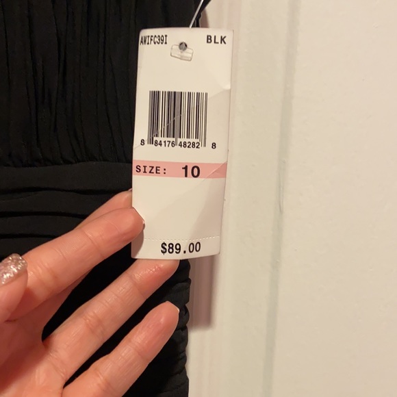 Black long sleeveless dress - Picture 4 of 7